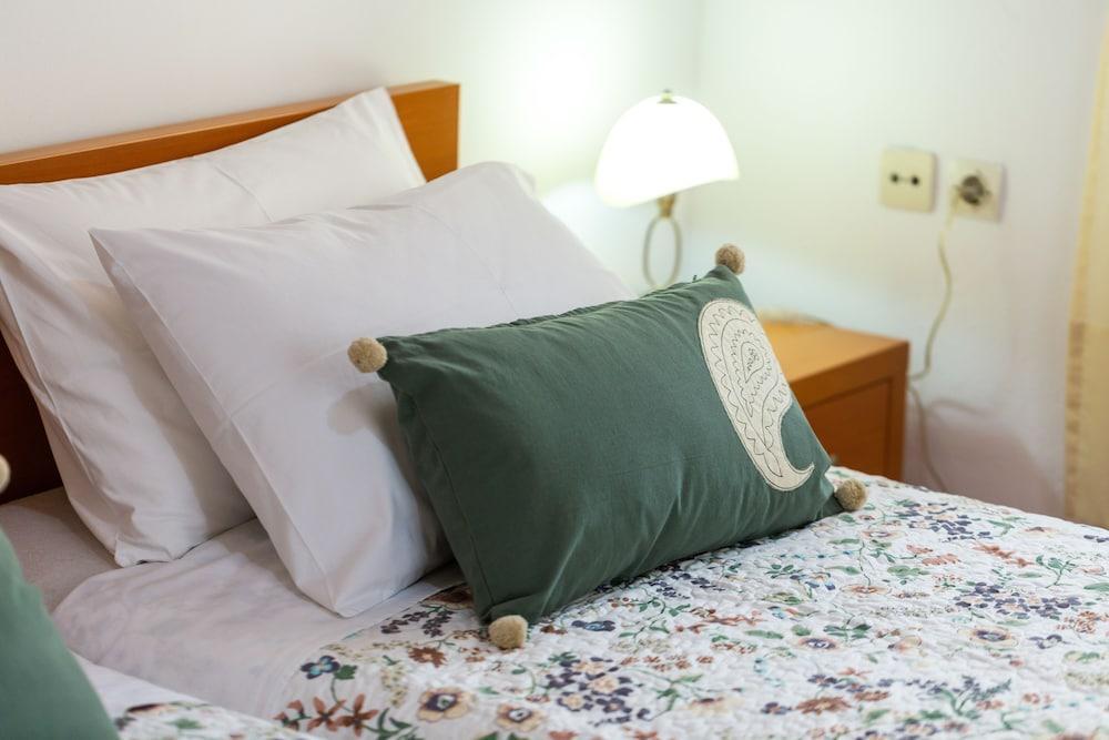 Lilys Apartments Rethymno Esterno foto