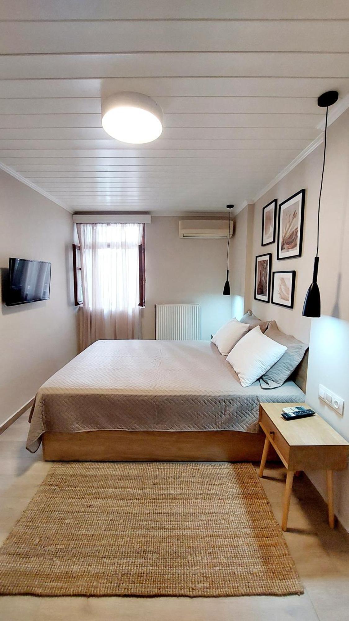 Lilys Apartments Rethymno Esterno foto